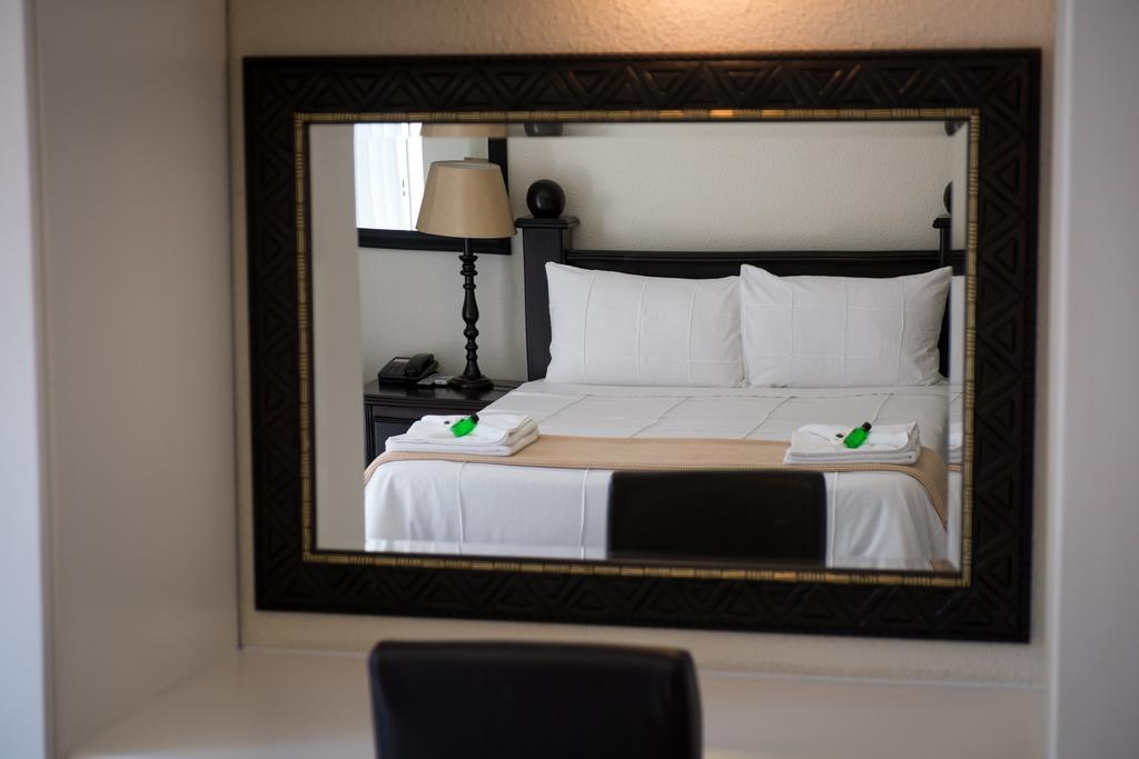 Elizabeth Lodge Boksburg Extérieur photo
